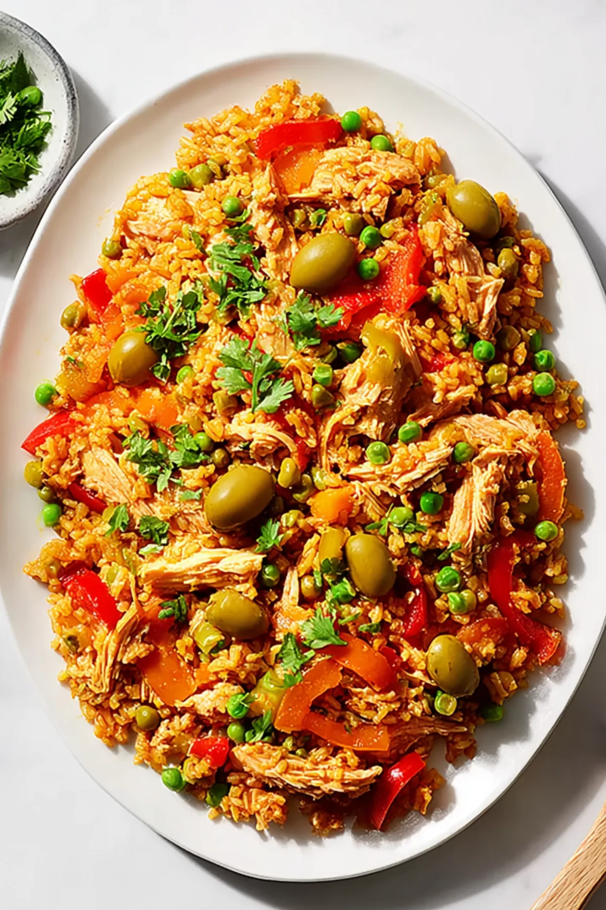 Quick and Tasty Slow-Cooker Arroz con Pollo for Dinner