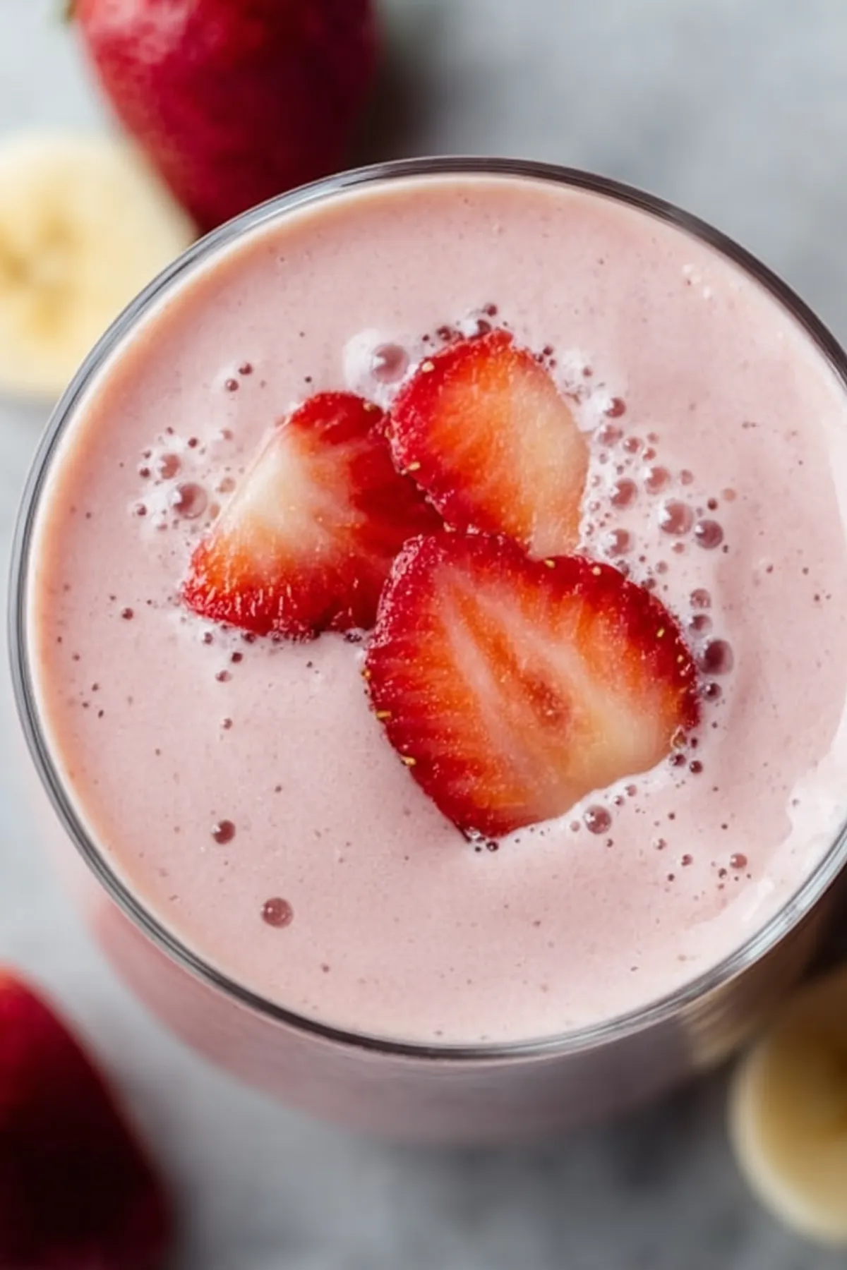 Strawberry Banana Smoothie In 5 Minutes
