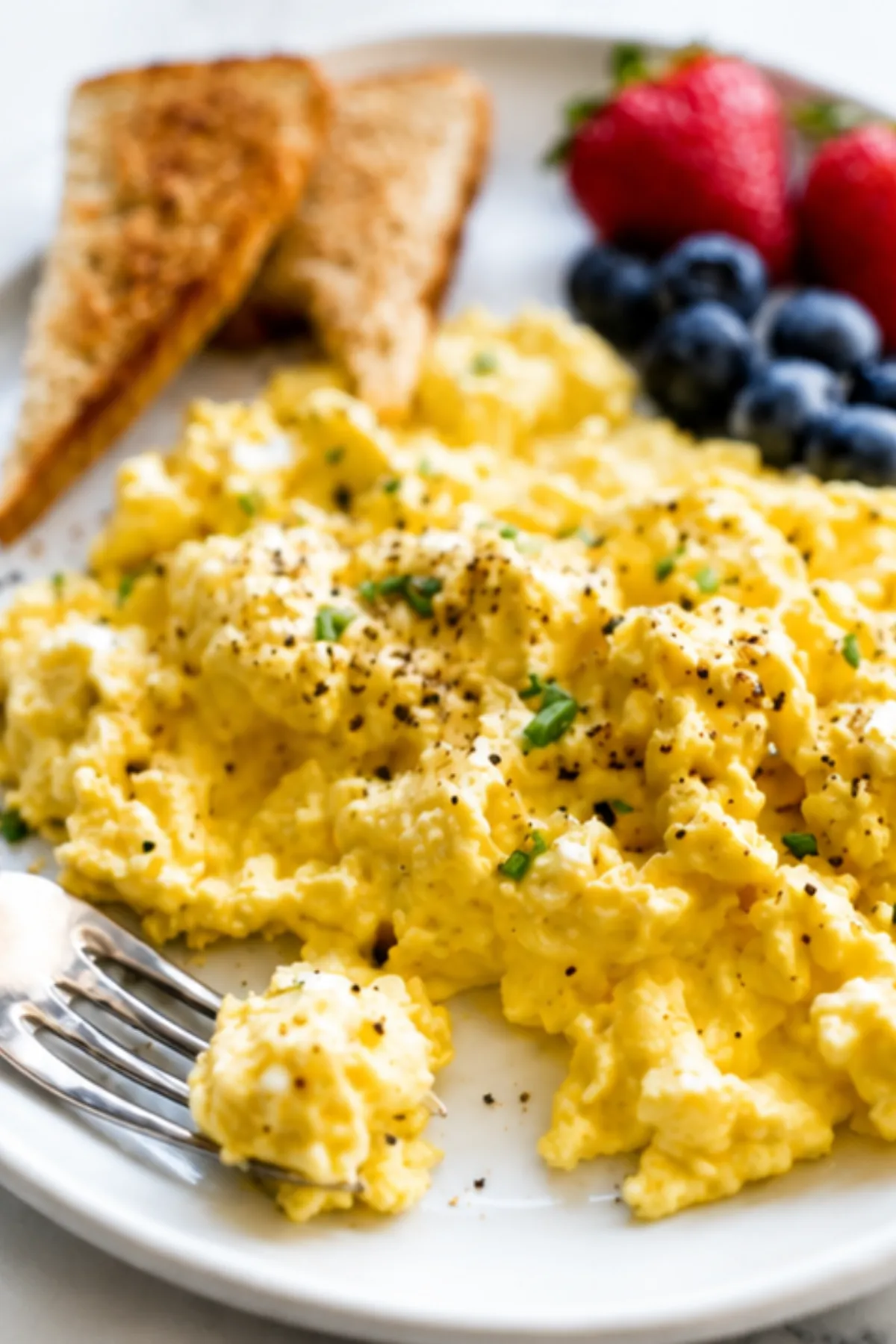 Easy Cottage Cheese Scrambled Eggs in 5 Minutes