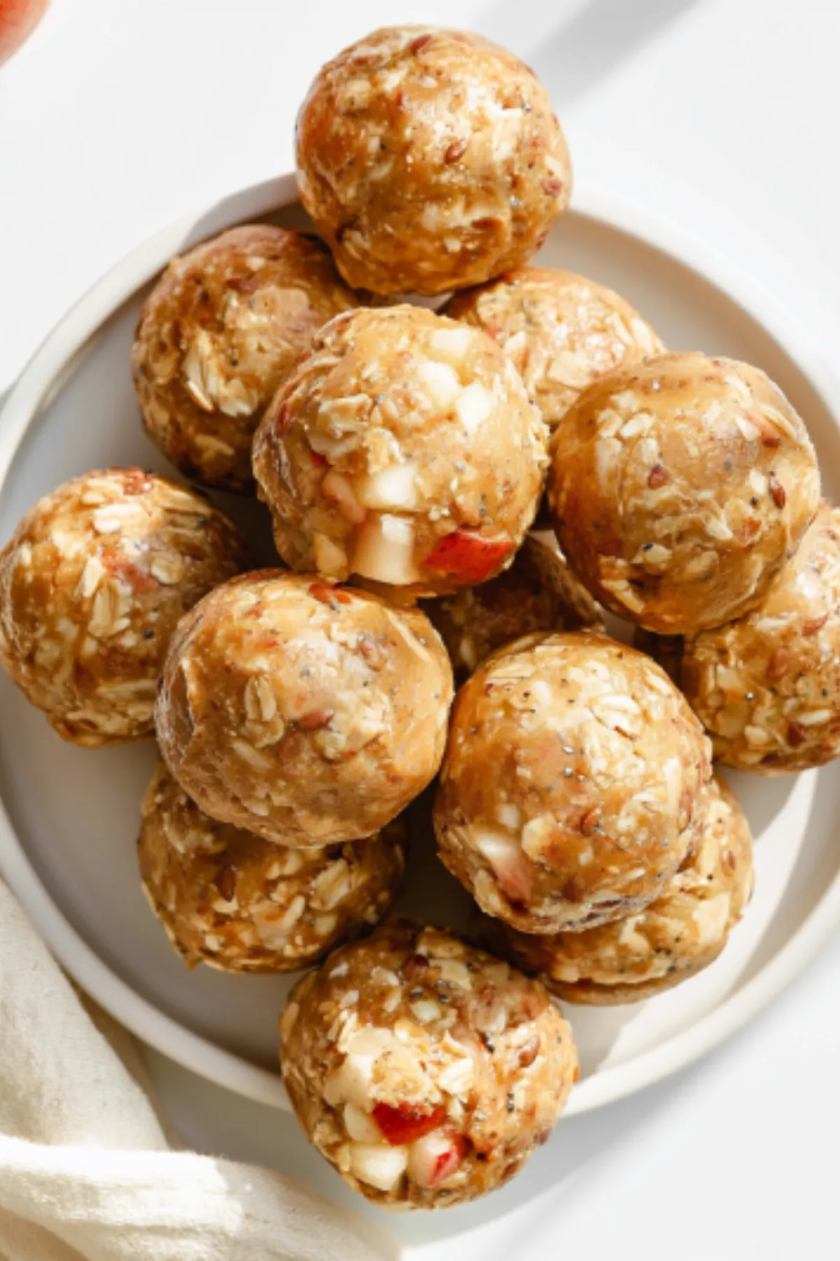 Apple And Peanut Butter Snack Balls